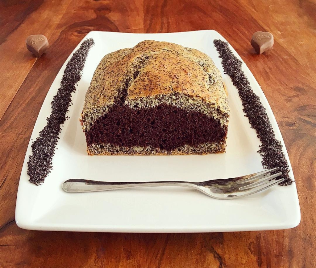 Doppel Schoko Mohn Kuchen - fitandsoulfood Doppel Schoko Mohn Kuchen - fitandsoulfood