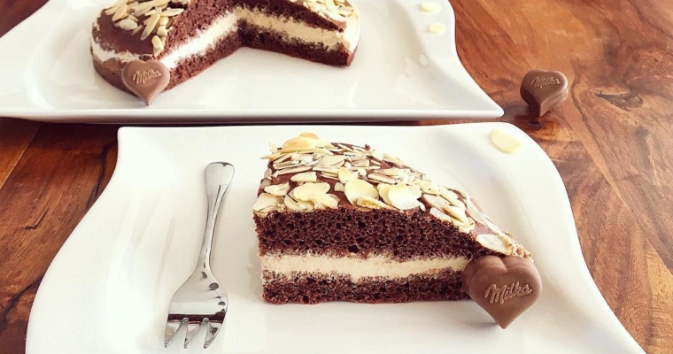 Chocolate Almond Caramelcream Cake