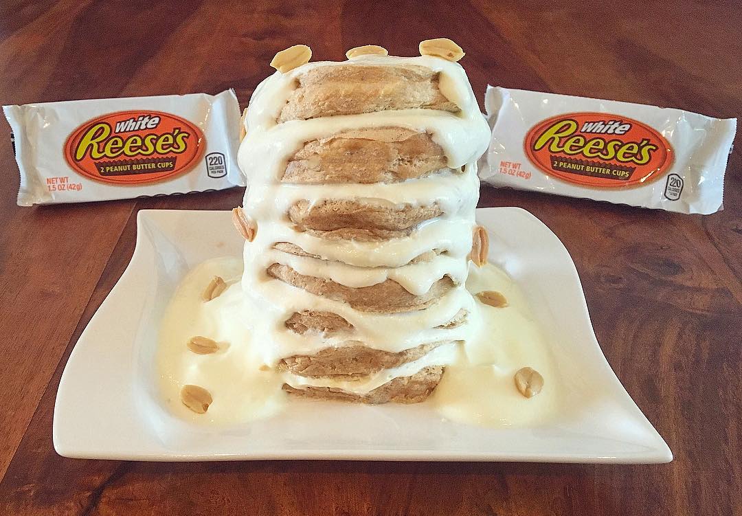 Reeses White Chocolate Peanutbutter Cup Pancakes