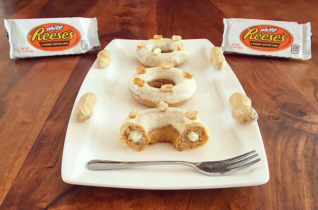 Reeses White Peanutbutter Cup Donuts