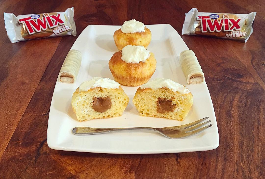 Twix White Muffins