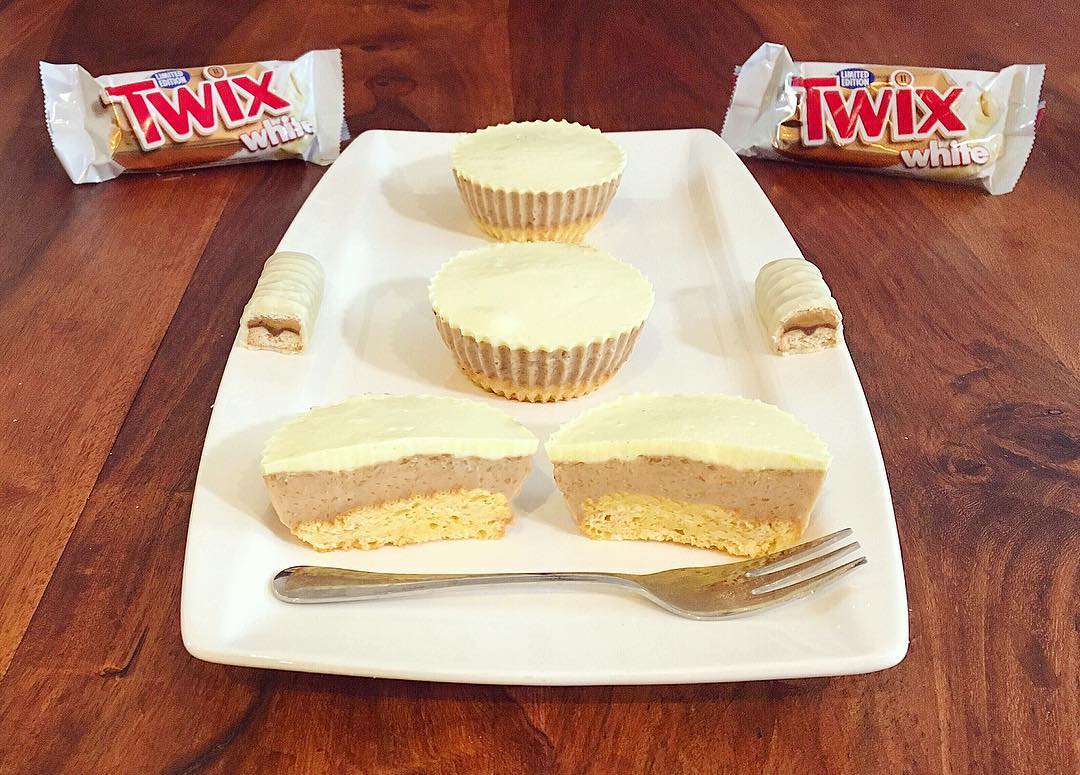 Twix White Pudding Muffins