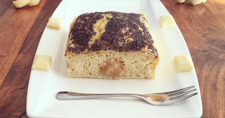 Weiße Schoki Mohn Erdnussbutter Kern Kuchen