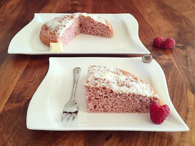 Weiße Schokolade Himbeer Kokosnuss Kuchen