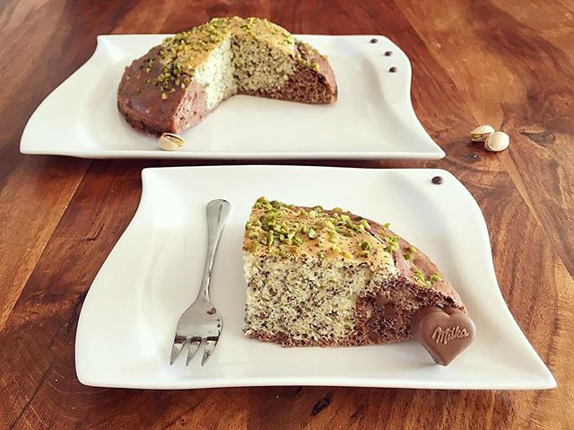 Schoko Mohn Pistazien Kuchen