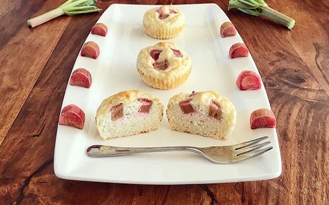 Rhabarber weiße Schokolade Muffins