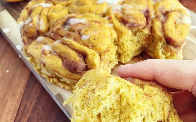 Pumpkin Cinnamon Rolls